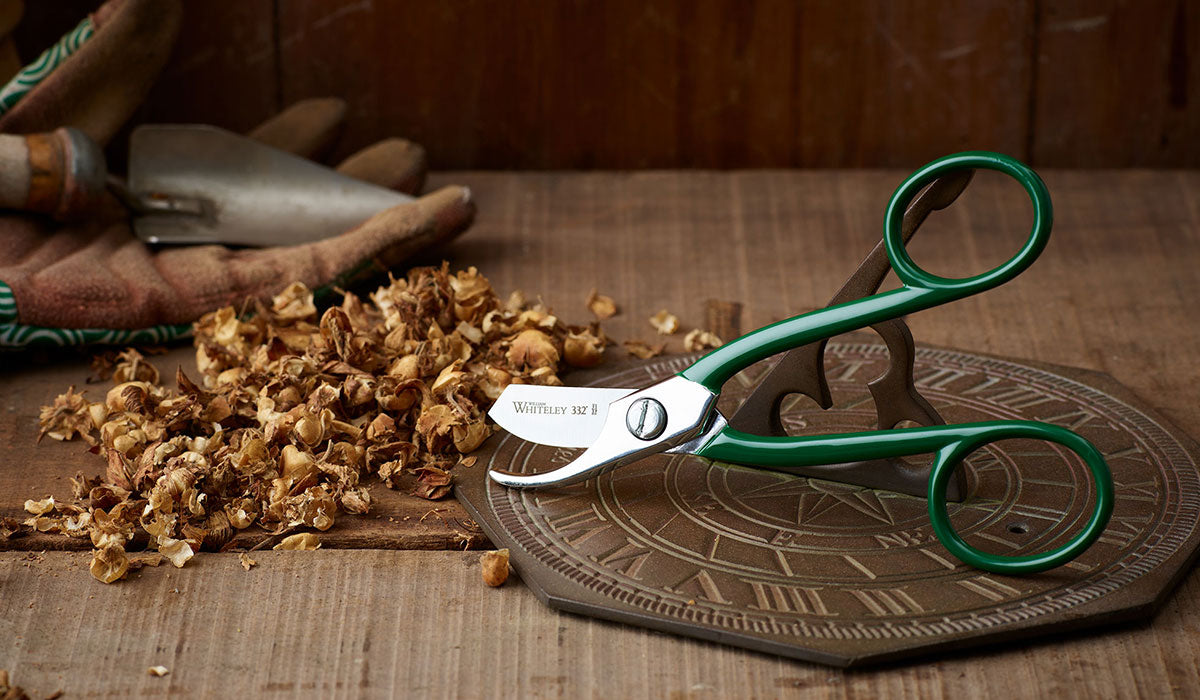 Ligature cutter, scissors, pruners